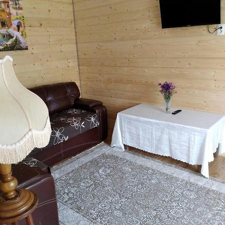 Апартаменти В Самому Центрі Почаева Exteriör bild
